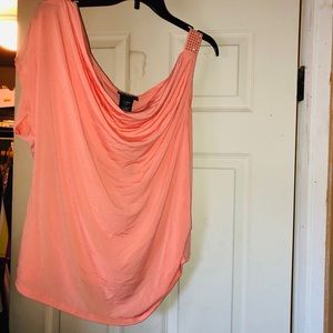 MAKE A OFFER BRAND NEW WITH TAGS BEAUTIFUL PINK